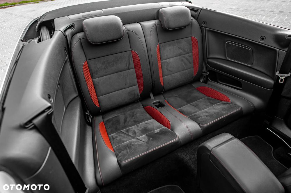 Volkswagen Golf Cabrio 1.4 TSI Cup - 9