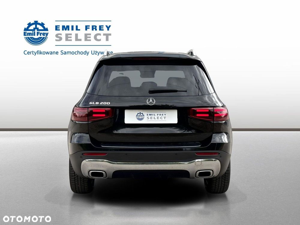 Mercedes-Benz GLB - 5