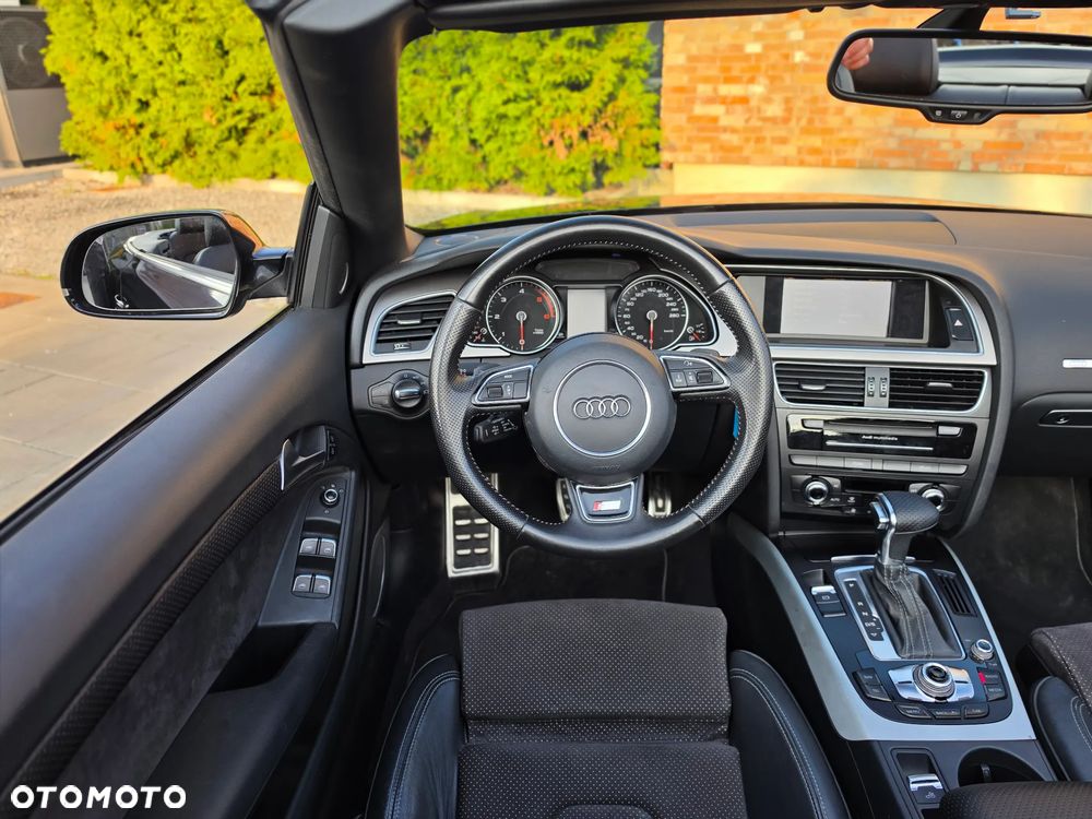 Audi A5 Cabrio 3.0 TDI DPF multitronic - 34