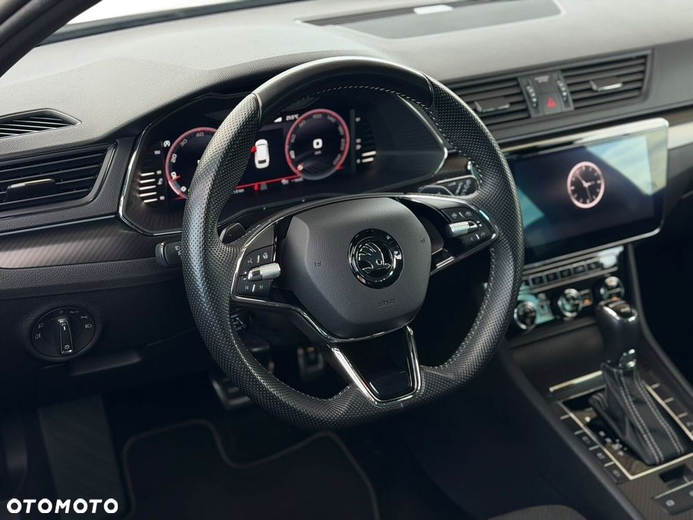 Skoda Superb 2.0 TDI SCR 4x4 Sportline DSG - 12