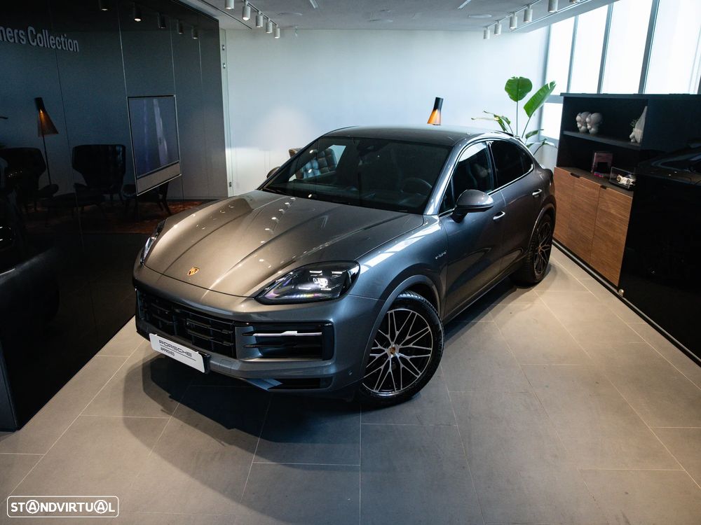Porsche Cayenne Coupé E-Hybrid - 4