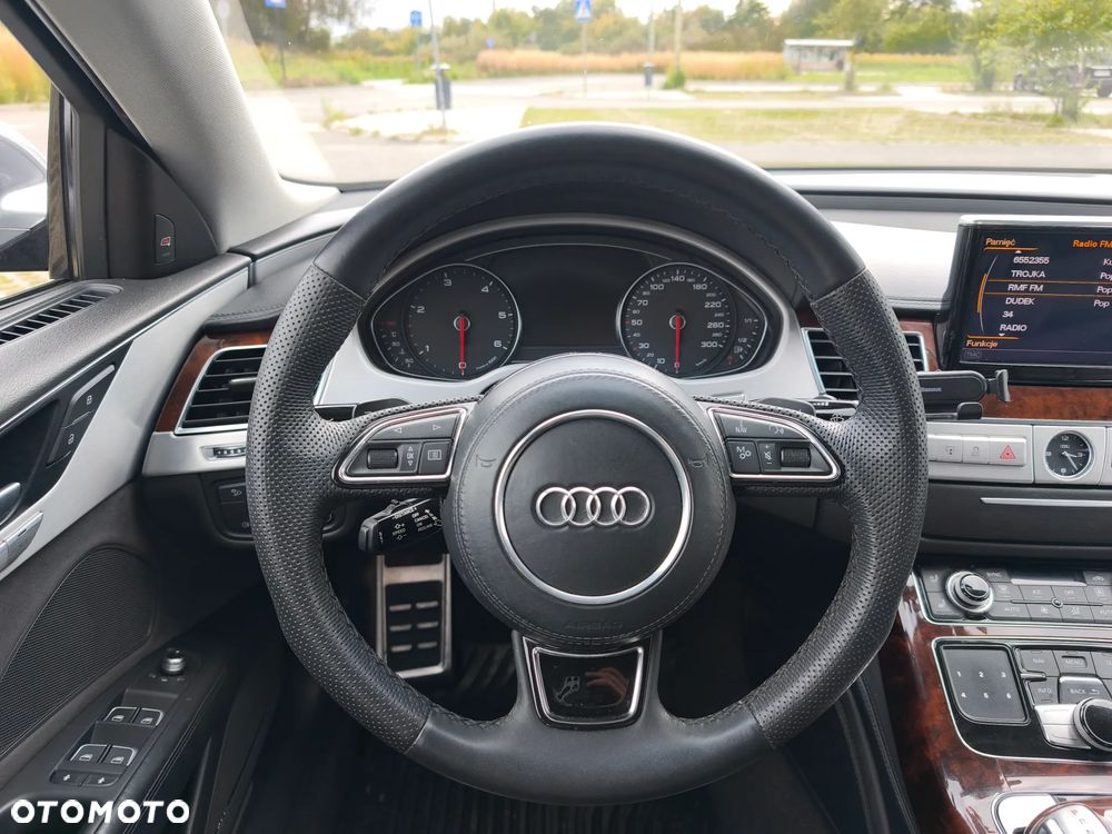 Audi A8 4.2 TDI Quattro - 2