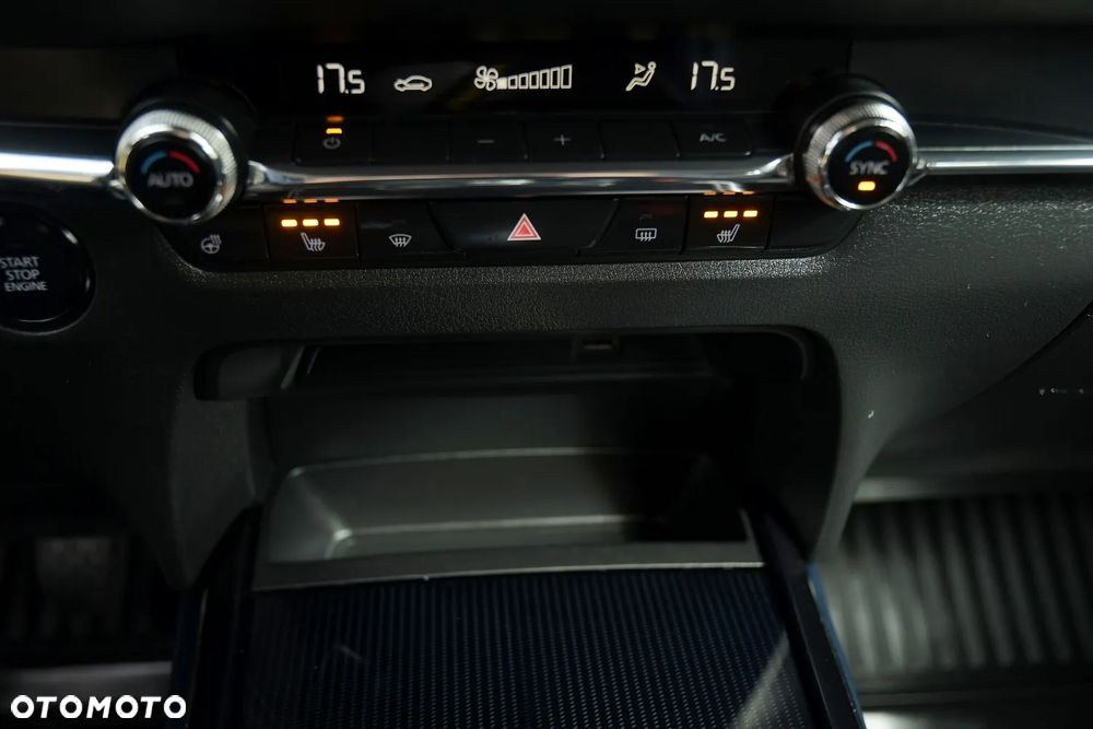 Mazda CX-30 SKYACTIV-G 2.0 M-Hybrid 150 SELECTION - 30