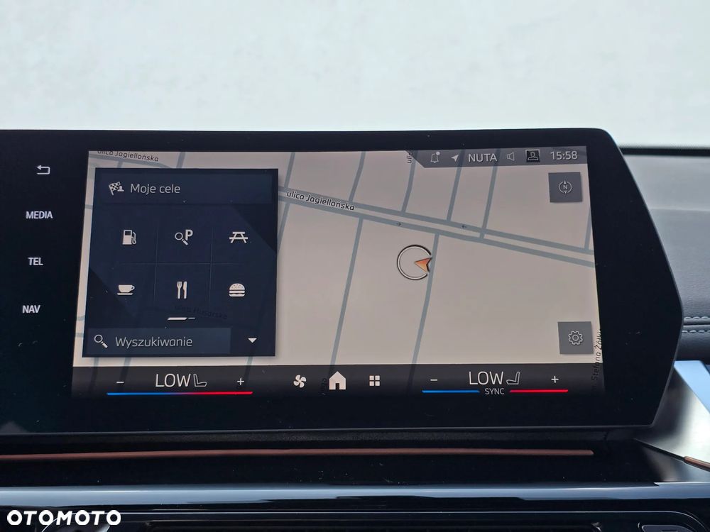 BMW X1 sDrive18i M Sport - 18