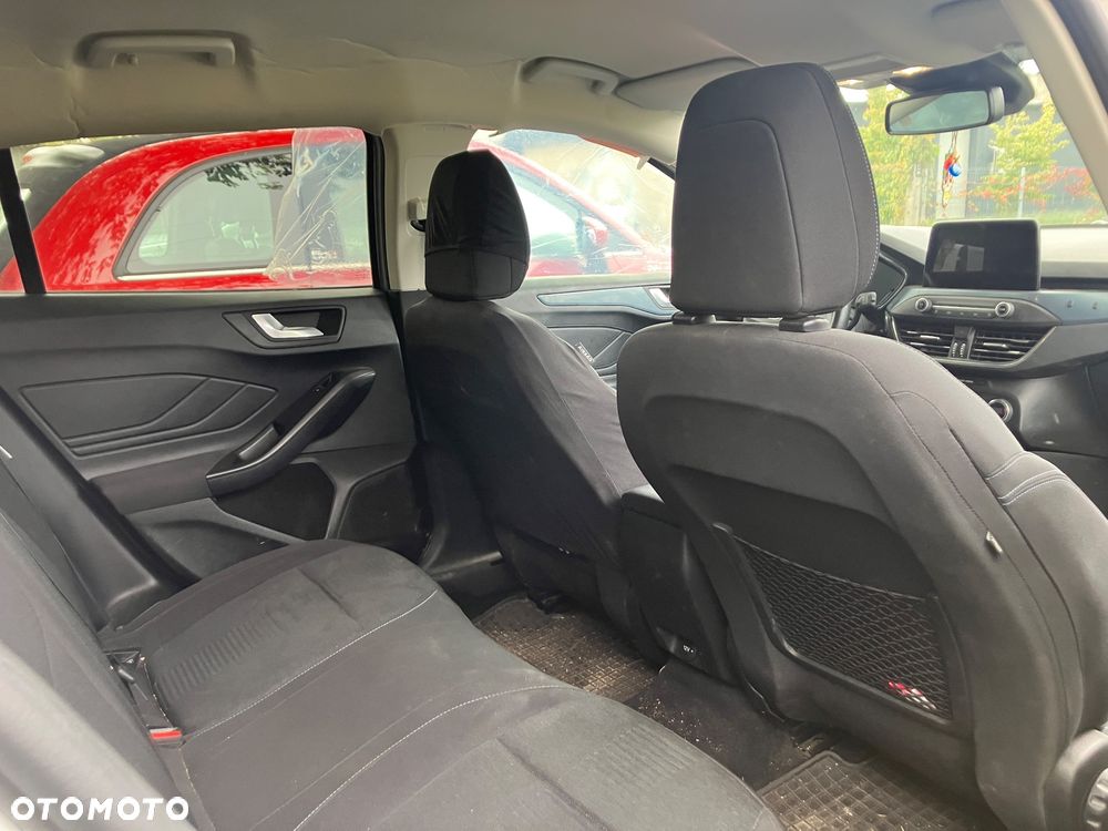 Ford Focus 1.5 EcoBlue Active Business - 11