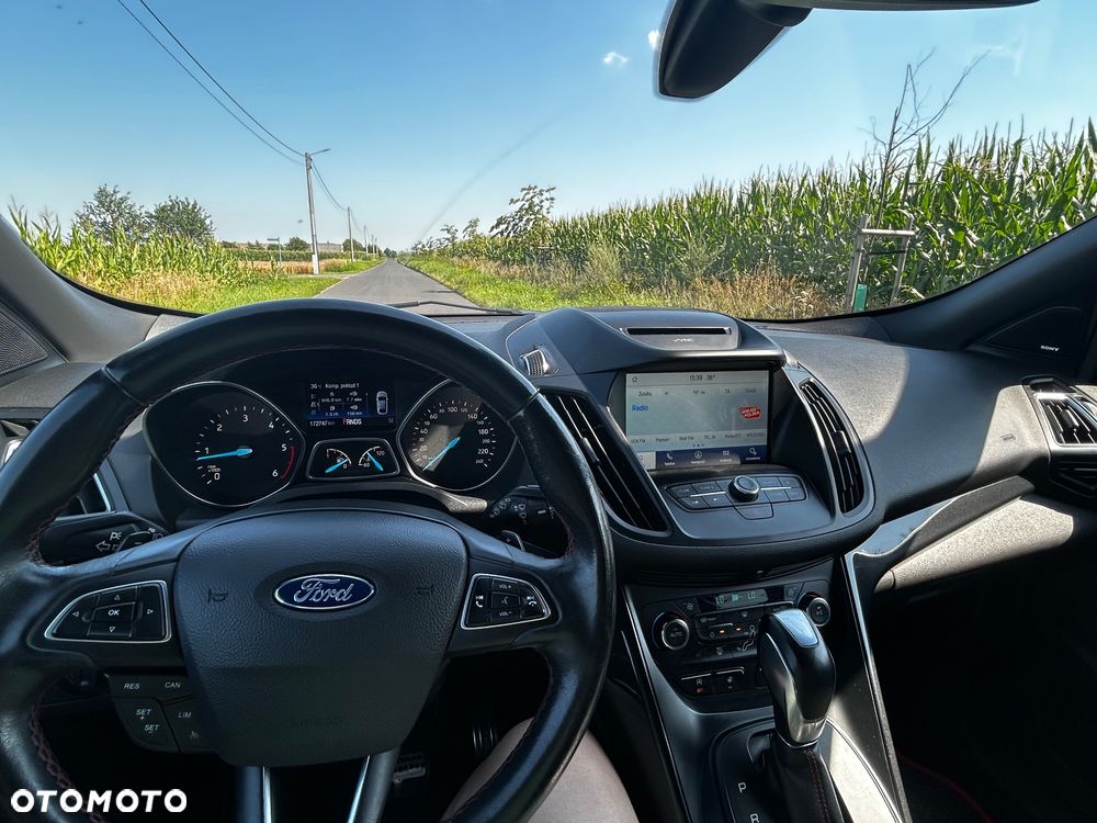 Ford Kuga 2.0 TDCi 4x4 ST-Line - 9