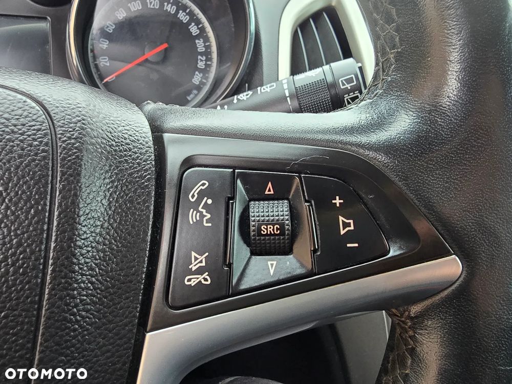 Opel Astra 1.4 Turbo - 30