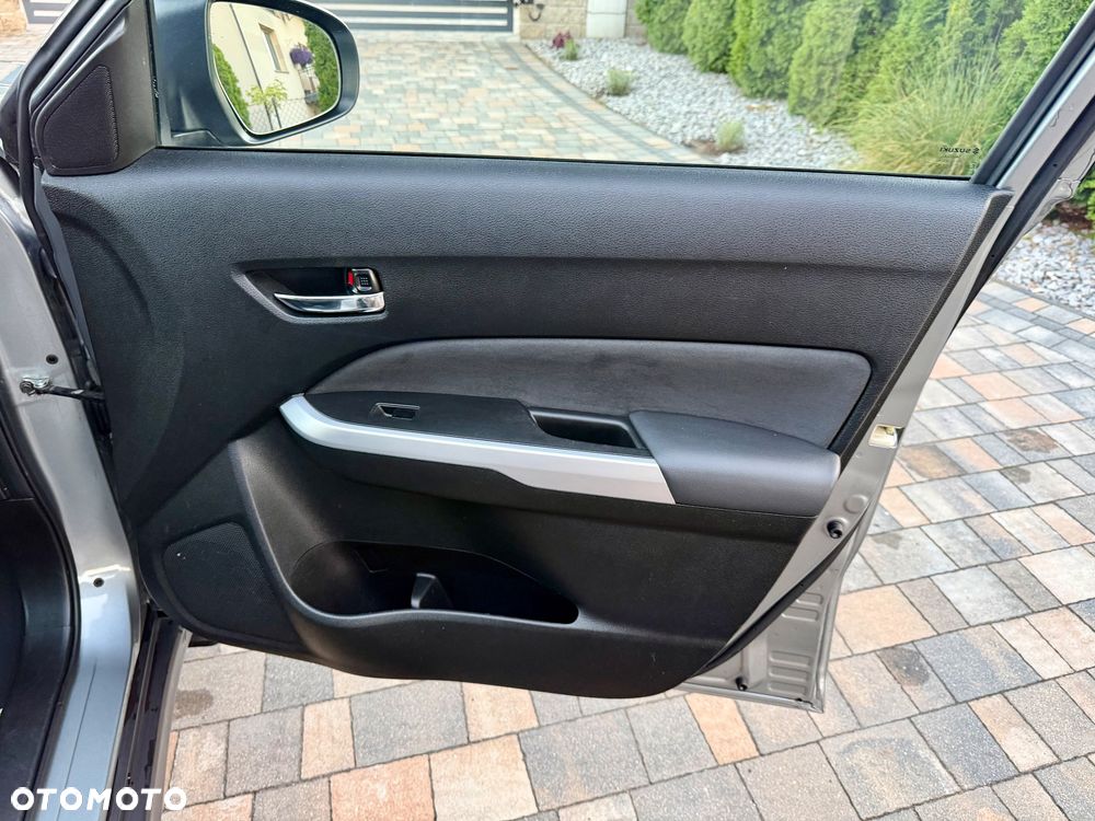 Suzuki Vitara 1.4 Boosterjet XLED 2WD - 25