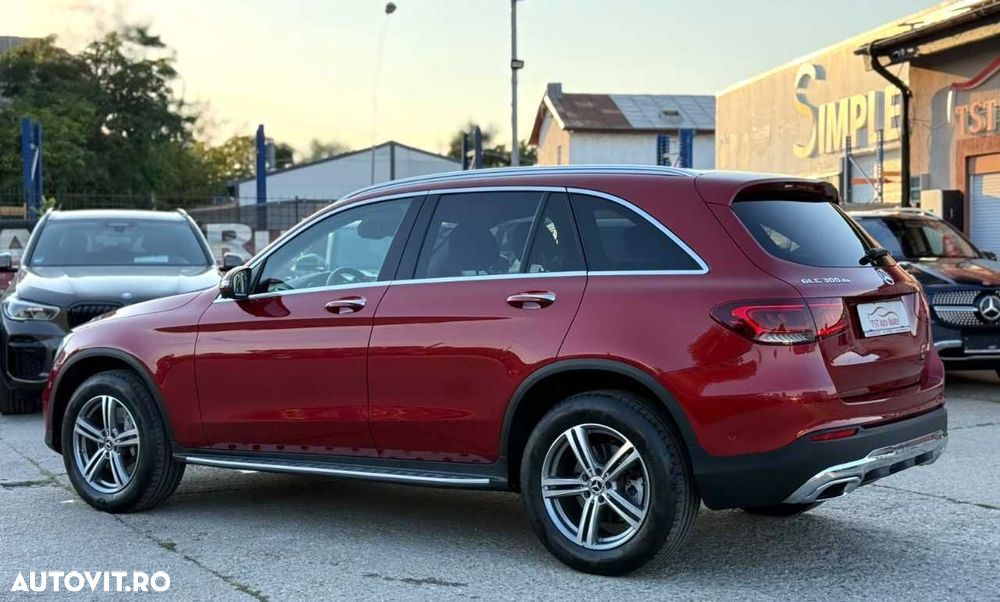 Mercedes-Benz GLC - 6