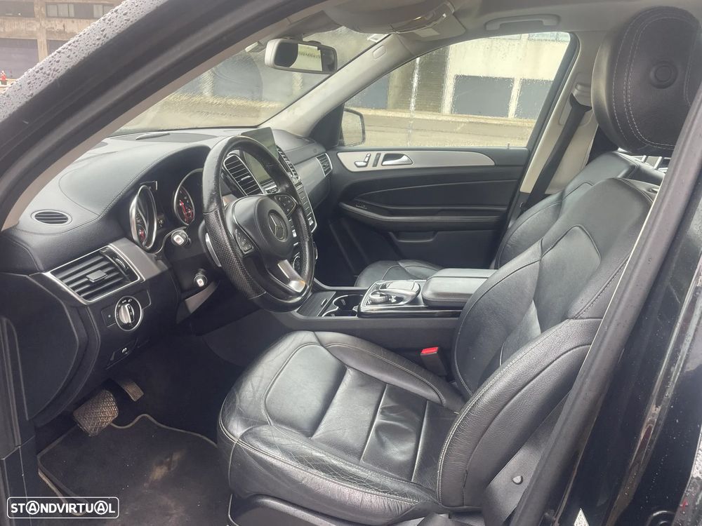 Mercedes-Benz GLS 350 d 4-Matic - 13