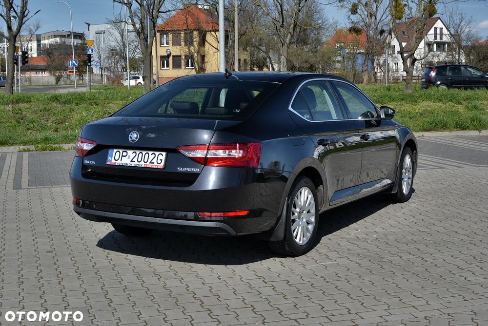 Skoda Superb 1.4 TSI ACT Ambition - 6
