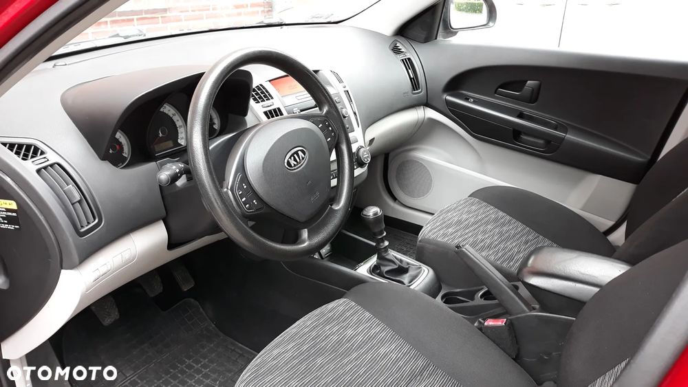 Kia Ceed 1.4 Comfort - 15