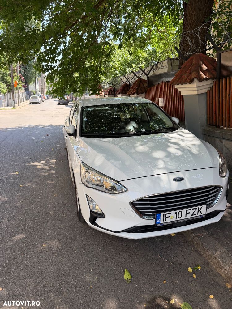 Ford Focus 1.0 EcoBoost Trend - 9