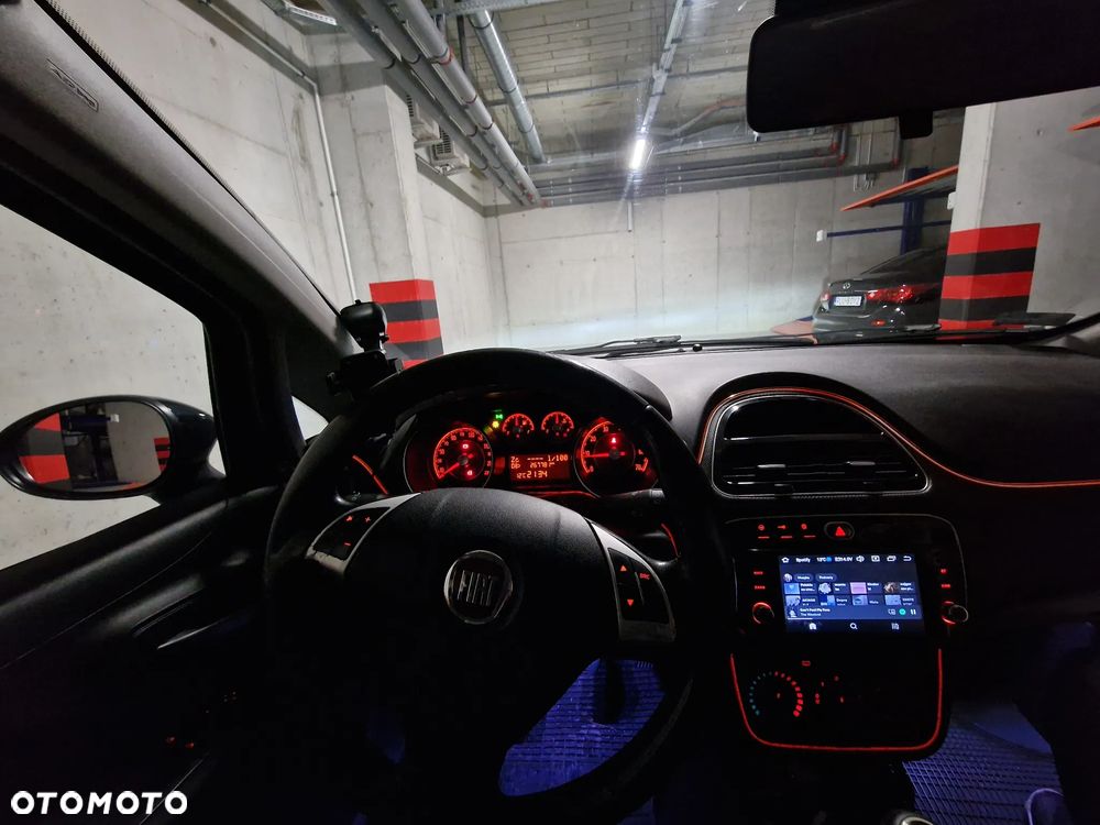 Fiat Punto 2012 - 15