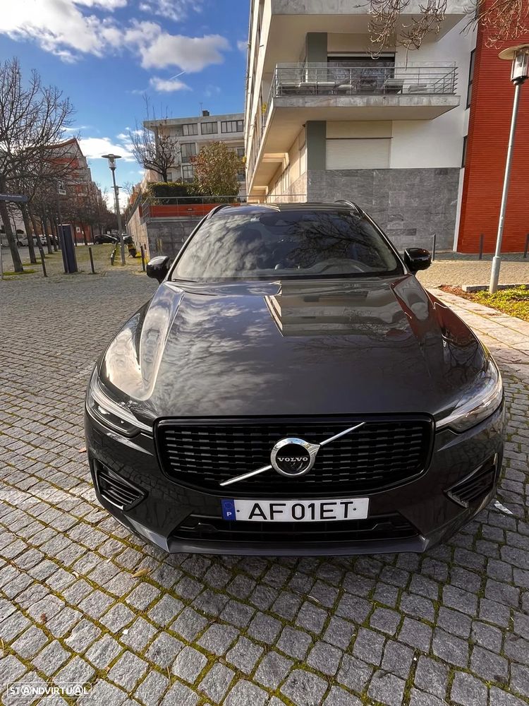 Volvo XC 60 2.0 T6 PHEV R-Design AWD - 1