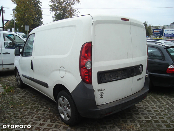 Fiat Doblo Cargo LKW S&S Basis