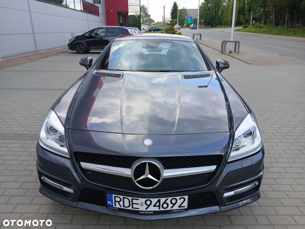 Mercedes-Benz SLK 200 (BlueEFFICIENCY) 7G-TRONIC - 19
