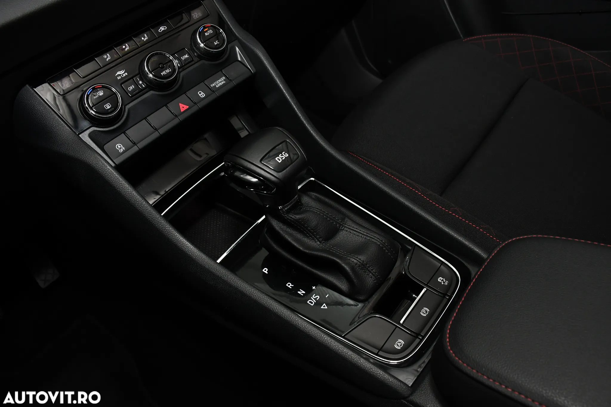 Skoda Karoq 1.6 TDI DSG Style - 15