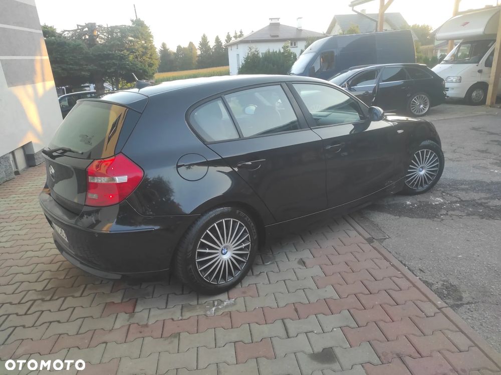 BMW Seria 1 118i - 13