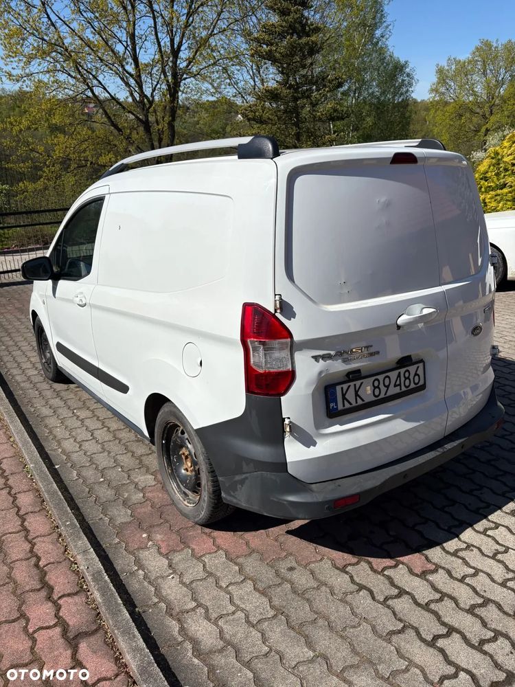 Ford Transit Courier - 6