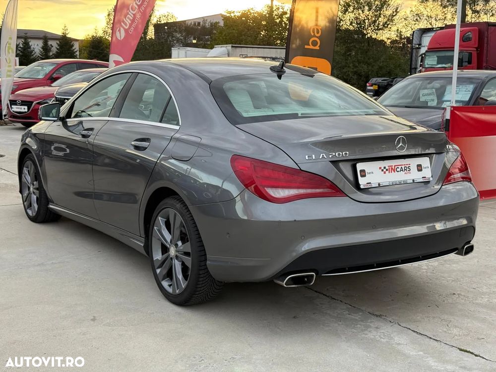 Mercedes-Benz CLA 200 CDI 7G-DCT Urban - 4