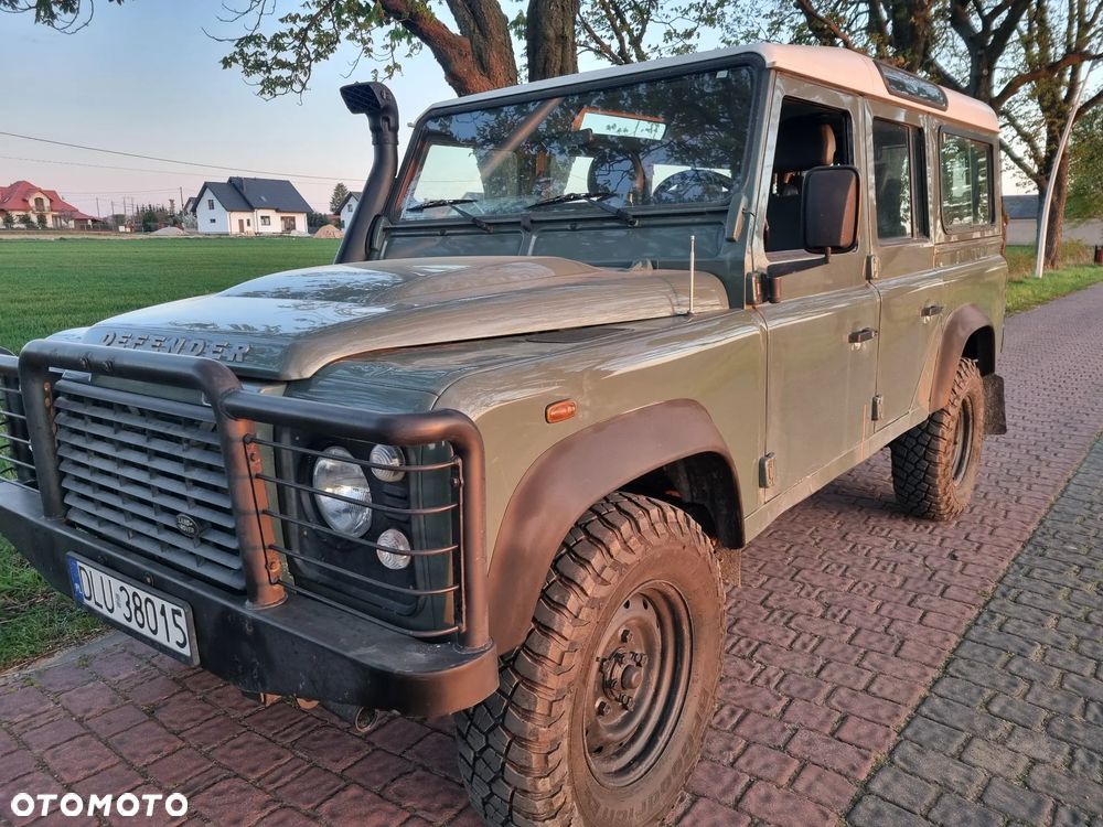 Land Rover Defender 2.2 TD4 E - 9