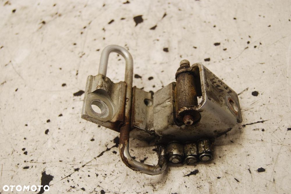 ZAWIAS DRZWI PRAWY PRZÓD PRZEDNI 1T0831412C VW TOURAN I 03-10 1T0831412A 1T0831411A - 1