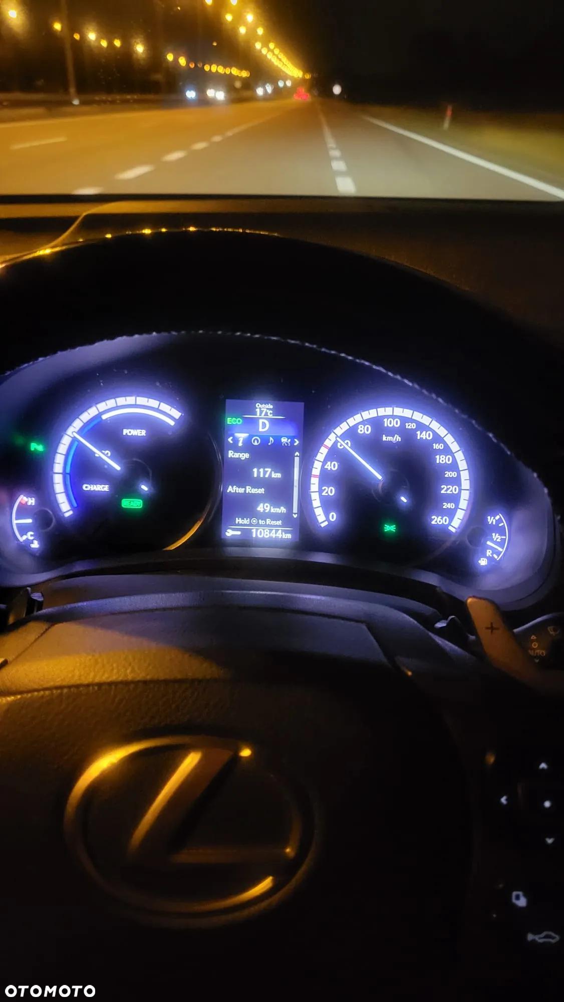Lexus NX 300h F Sport Edition AWD - 30