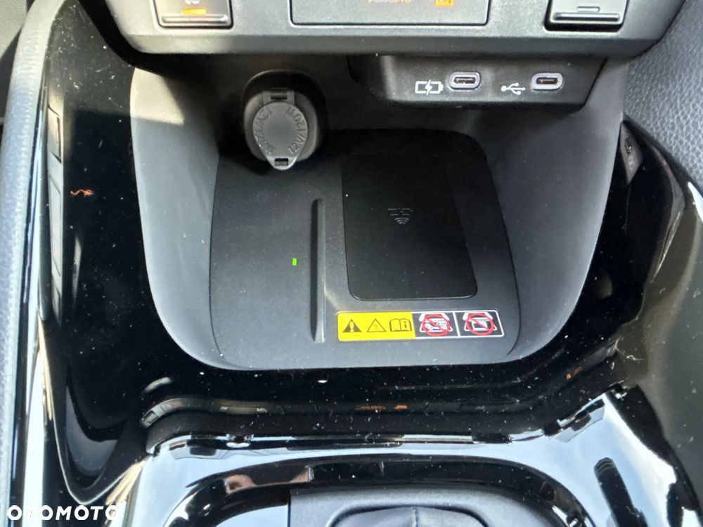 Toyota Yaris Hybrid 1.5 Style - 30