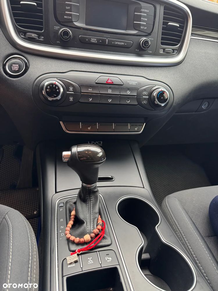 Kia Sorento ver-2-4-gdi-l - 19
