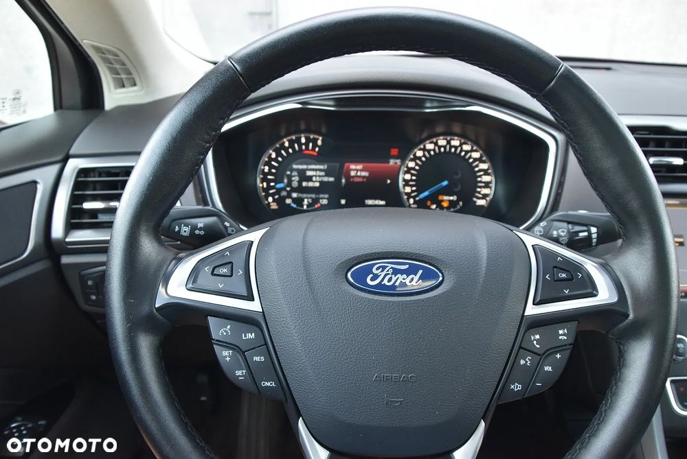 Ford Mondeo - 31