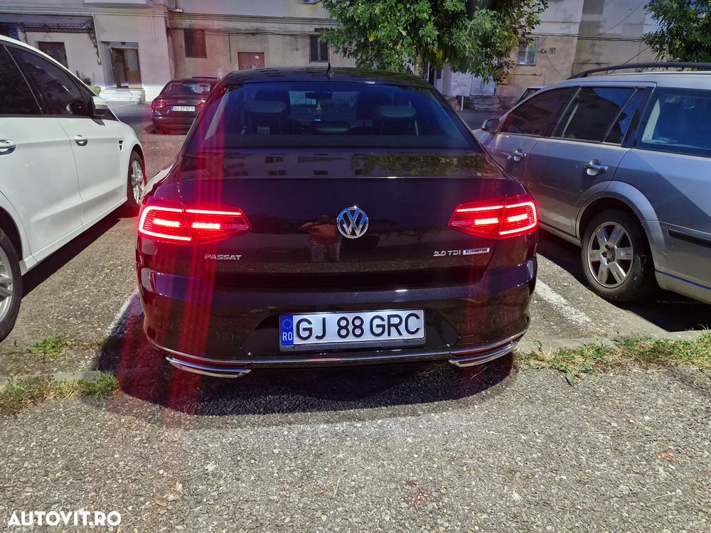 Volkswagen Passat 2.0 TDI DSG (BlueMotion Technology) Highline - 3