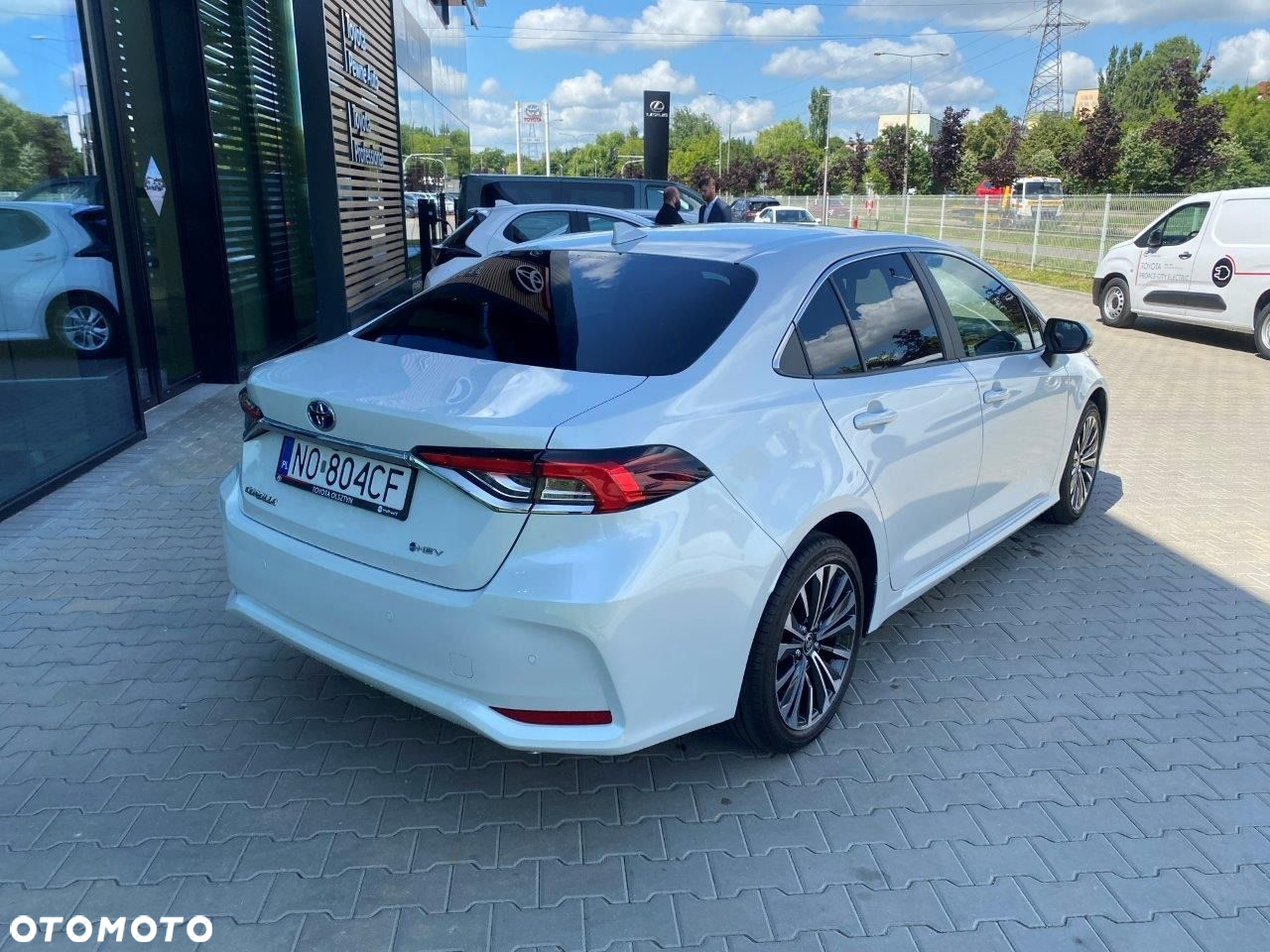 Toyota Corolla - 4