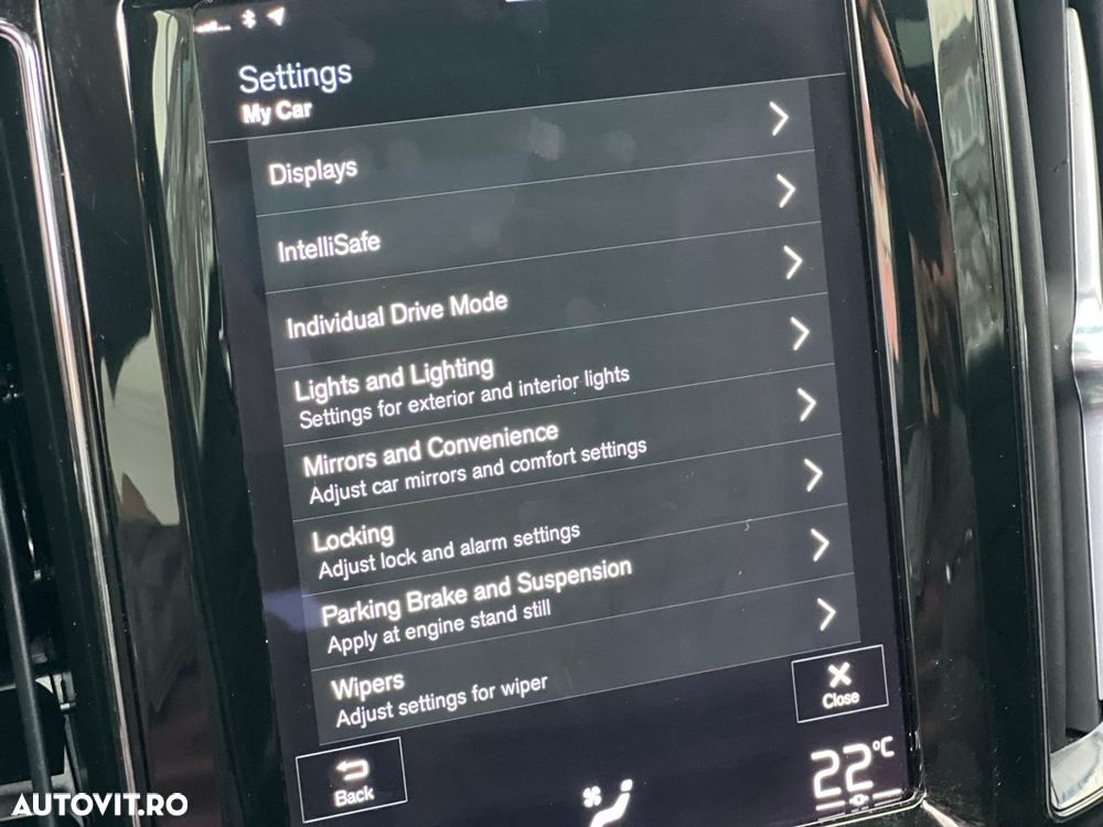 Volvo XC 60 Recharge T6 AWD AT Core - 24