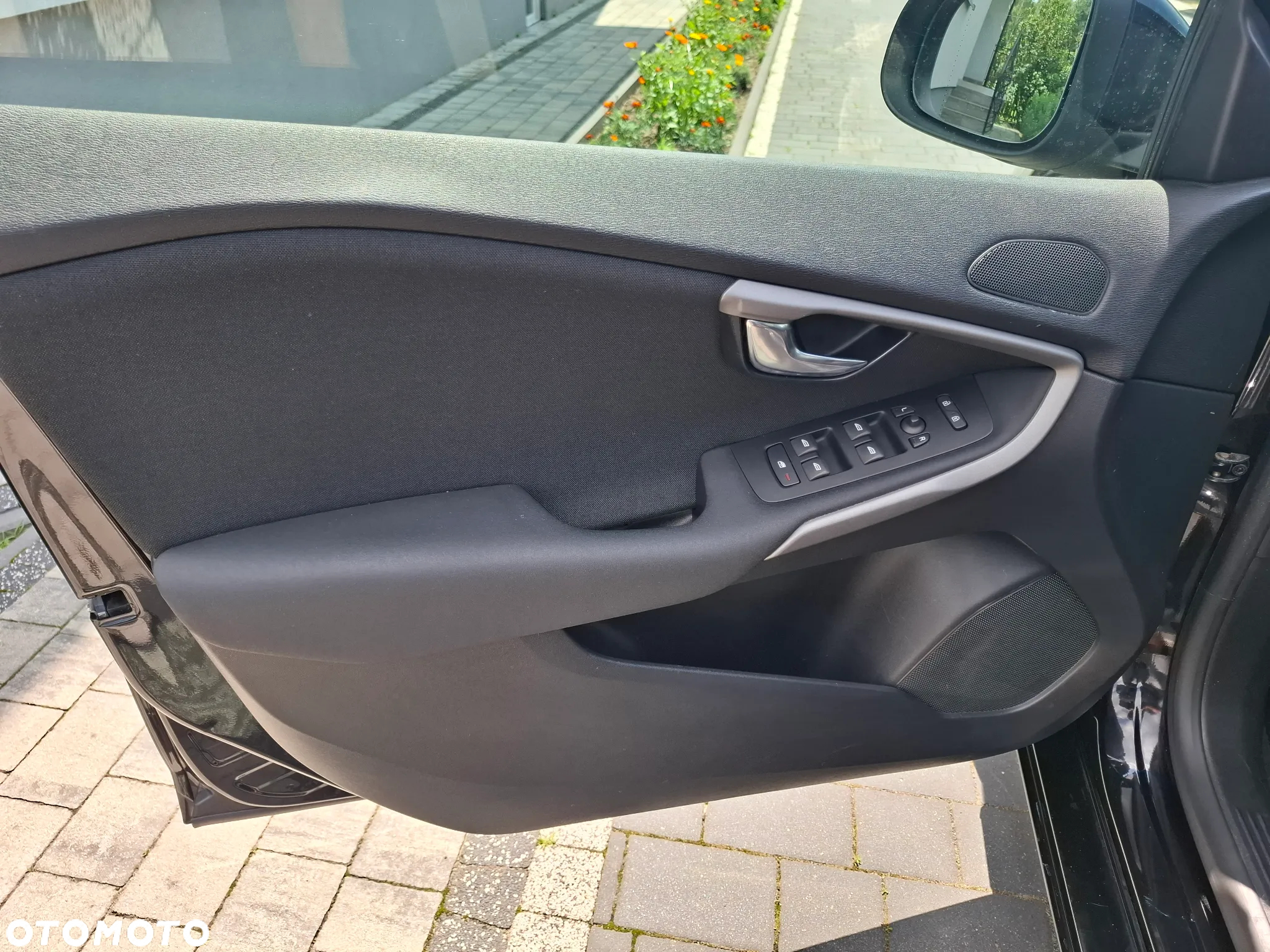 Volvo V40 D2 Drive-E Kinetic - 10