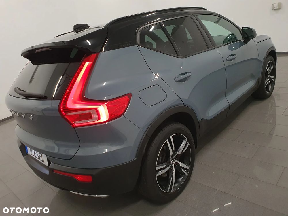 Volvo XC 40 D3 AWD R-Design - 6