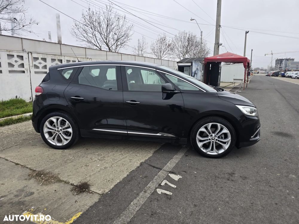 Renault Scenic - 6