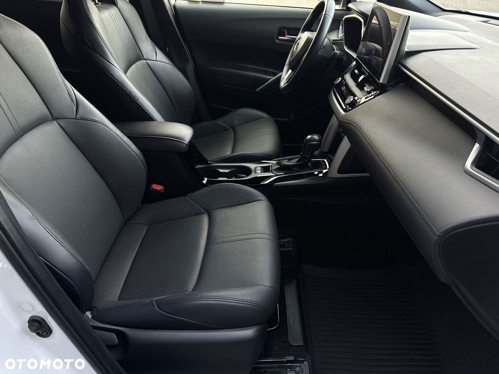 Toyota Corolla Cross 2.0 Hybrid Executive - 14