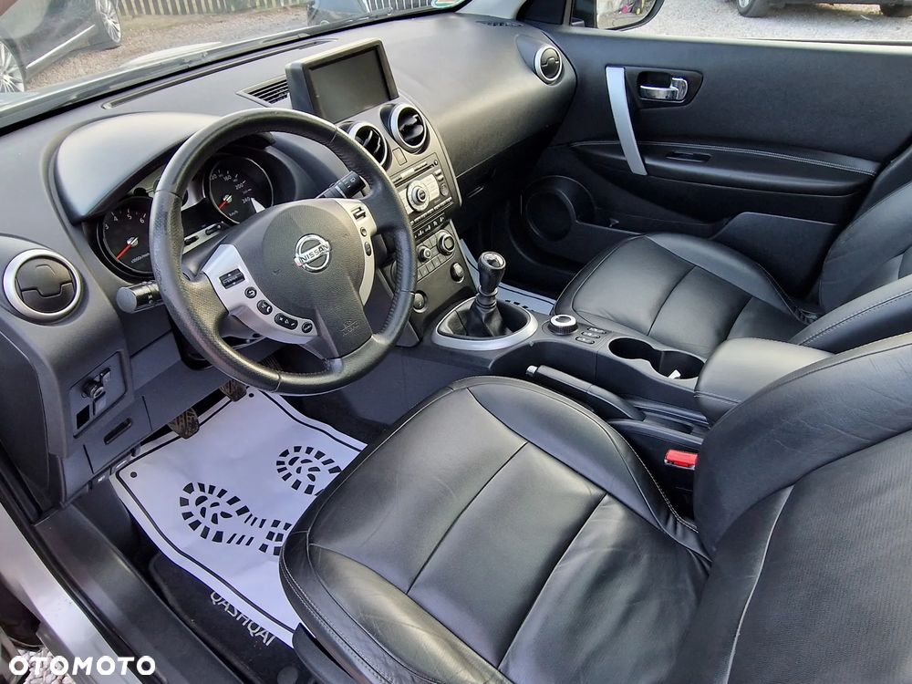 Nissan Qashqai - 16