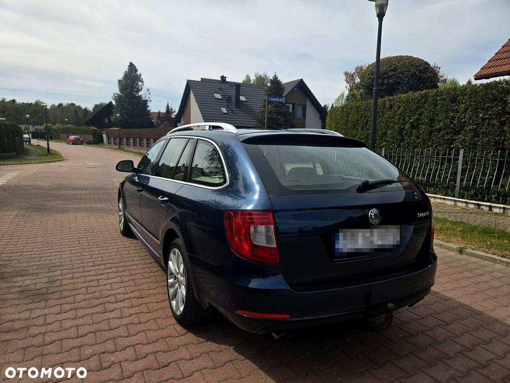 Skoda Superb 3.6 V6 4x4 DSG Elegance - 4