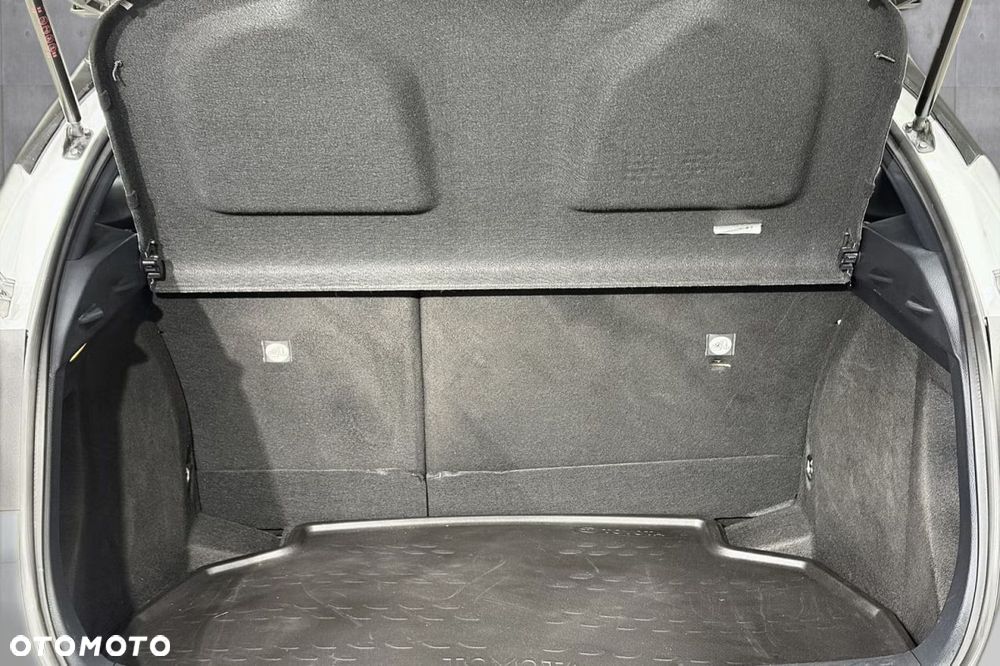 Toyota C-HR Lounge - 26