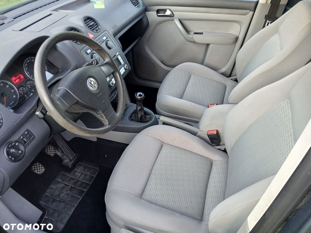 Volkswagen Caddy Life - 11