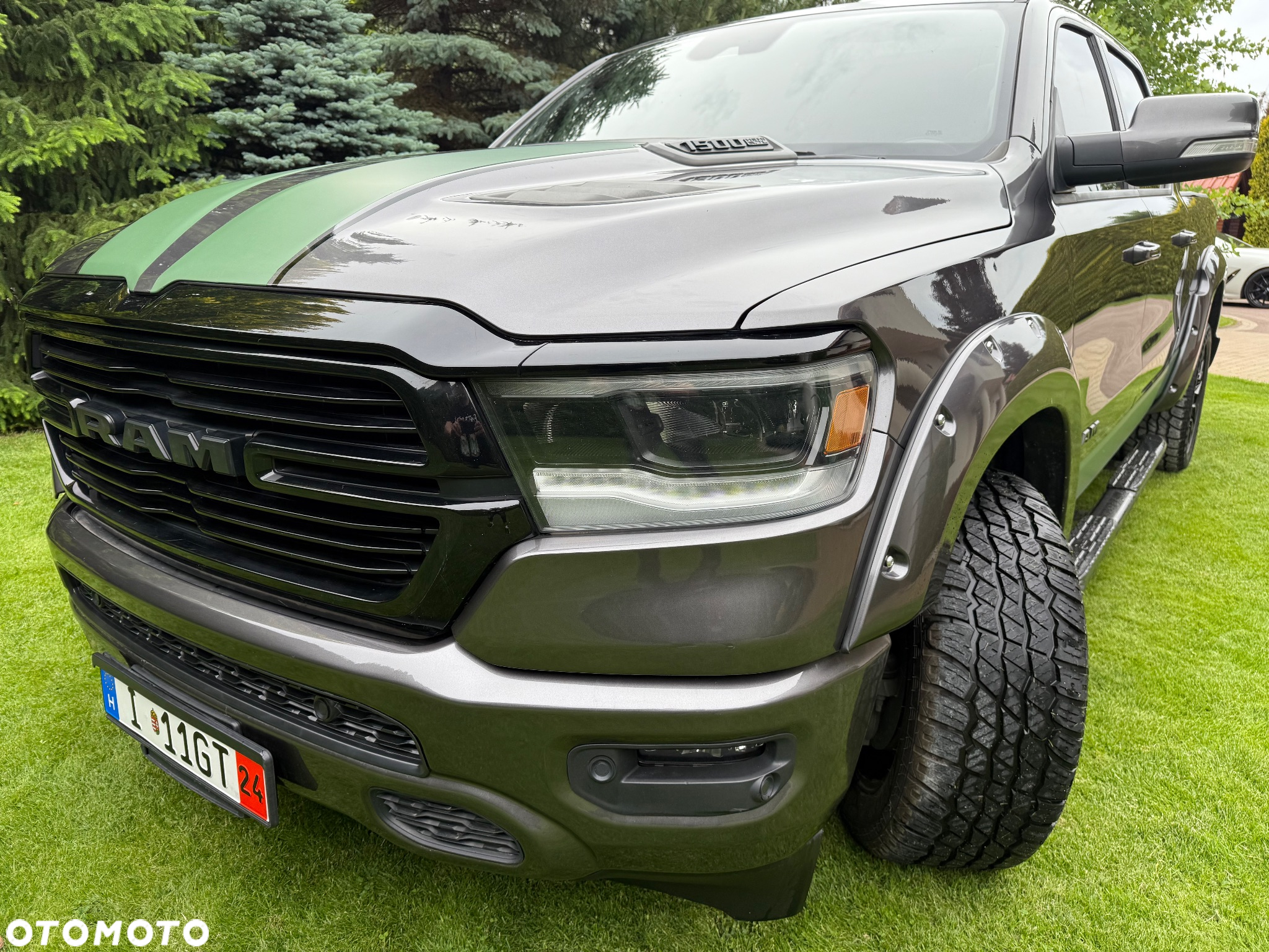 RAM 1500 Crew Cab Longbed Laramie - 13