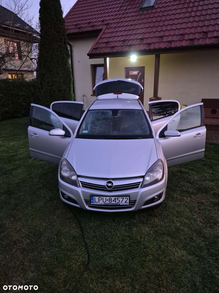 Opel Astra 1.7 CDTI - 13