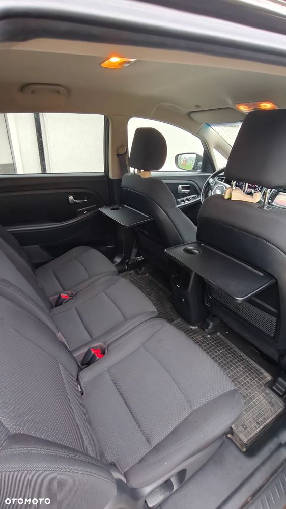 Kia Carens 1.7 CRDi M - 18