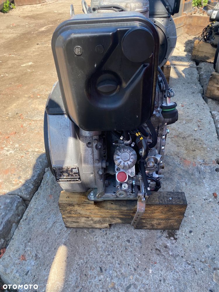 Silnik hatz supra 1d81 2018/2020rok - 1