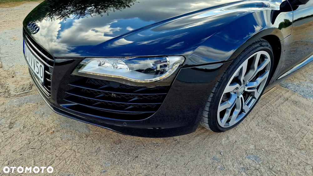 Audi R8 Coupé 4.2 Quattro R tronic - 9