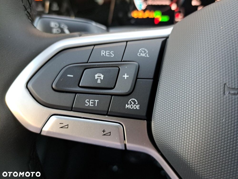 Volkswagen Golf Variant - 27