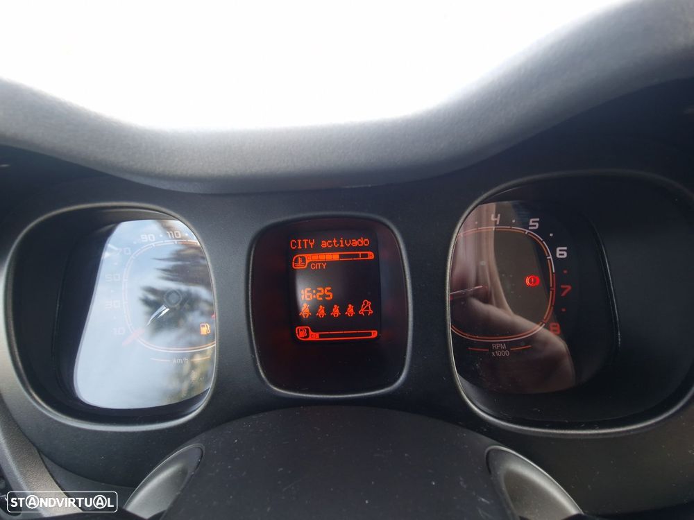 Fiat Panda 1.2 Lounge S&S - 37