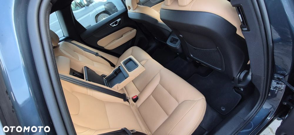 Volvo XC 60 - 17